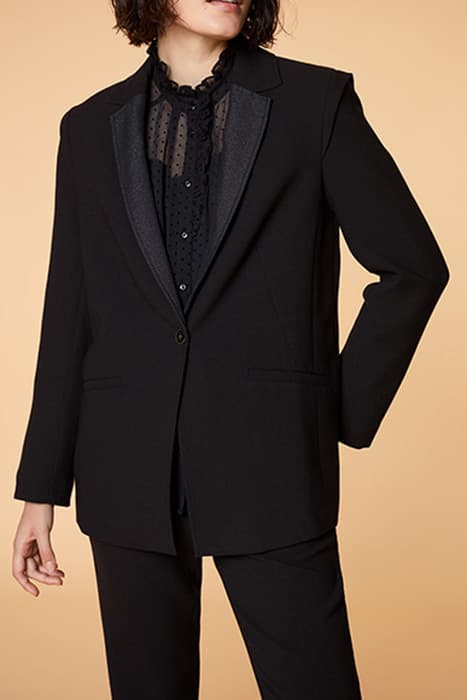 VERONE - BLACK SUIT JACKET WITH CONTRAST COLLAR by ONE STEP