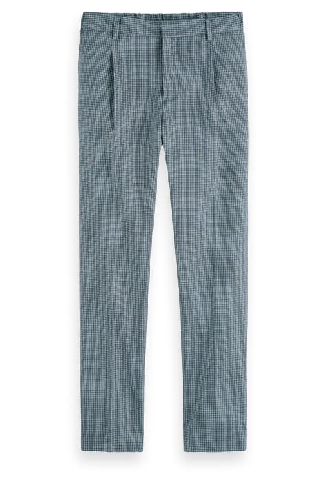 BLAKE- CLASSIC PLEATED CHINO IN YARN-DYED STRUCTURE COMBO A by Scotch & Soda