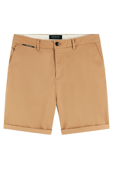 MID LENGTH - CLASSIC CHINO SHORT IN PIMA COTTON QUALITY SAND by Scotch & Soda