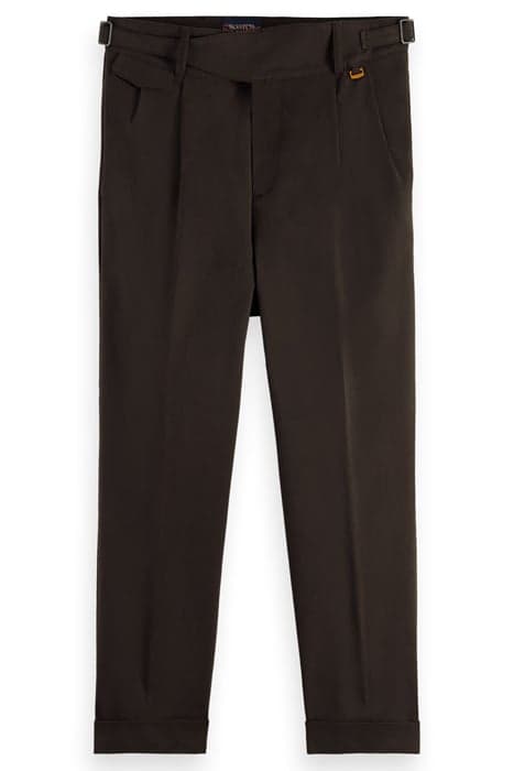 COTTON PLEATED WITH WAIST DETAIL PANT EARTH by Scotch & Soda