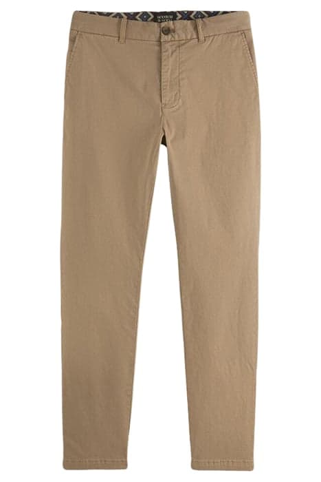 STUART- STRUCTURED GARMENT-DYED COTTON-BLEND CHINO SAND by Scotch & Soda