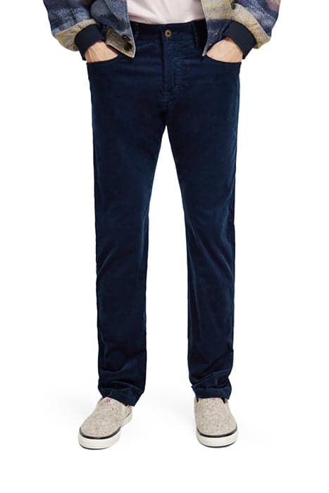 RALSTON - FINE CORDUROY 5-POCKET PANTS STEEL by Scotch & Soda