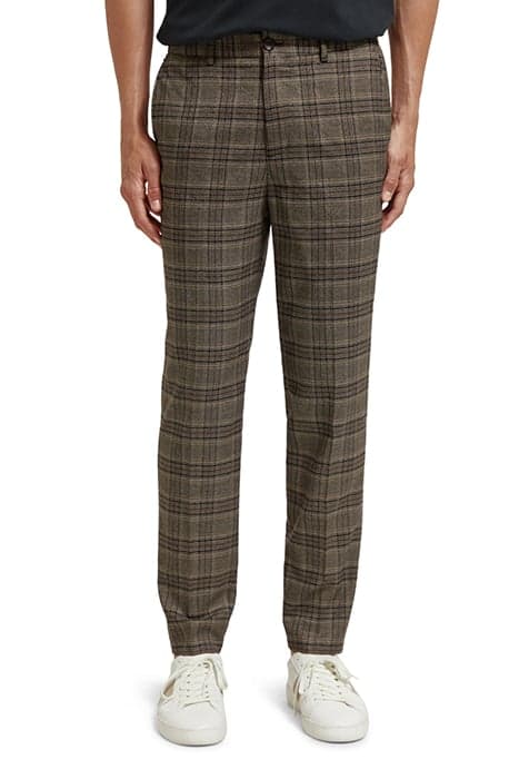 IRVING SLIM TAPERED CHINO IN RECYCLED POLYESTER BLEND CAMEL  by Scotch & Soda