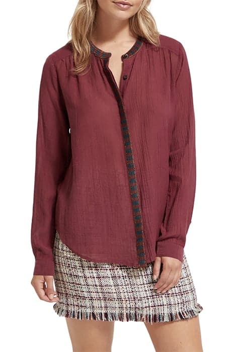 COLLARLESS SHIRT WITH A NECK AND PLACKET TRIM BORDEAUX by Scotch & Soda