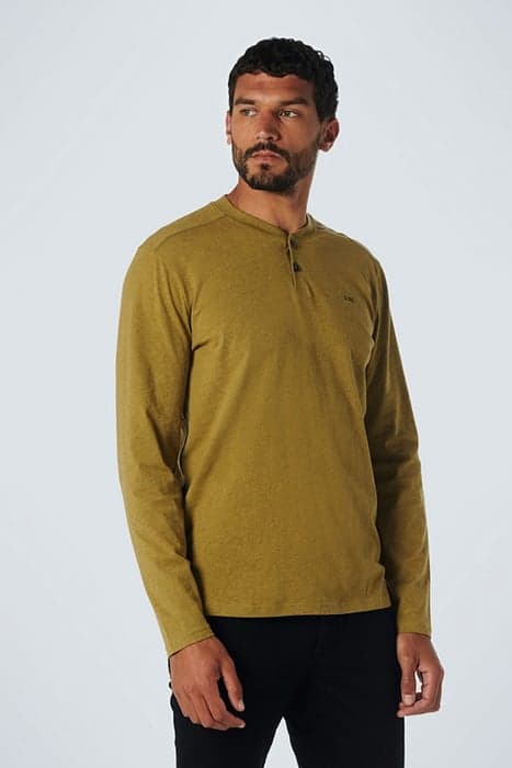 T-SHIRT LONG SLEEVE GRANDDAD MELANGE OLIVE by No Excess