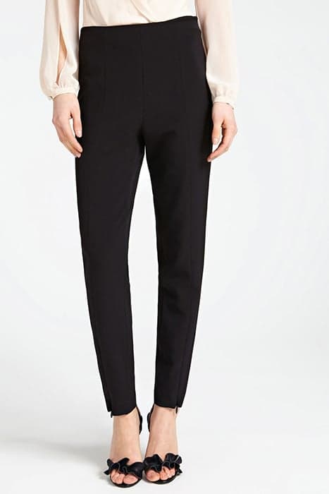 THE FAME PANT JET BLACK A996 by Marciano by Guess