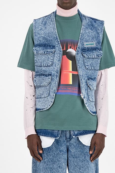 BLUE DENIM ACID WASH GAFISH VEST by Daily Paper