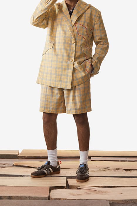 YELLOW CHECK KLEVON SHORTS by Daily Paper