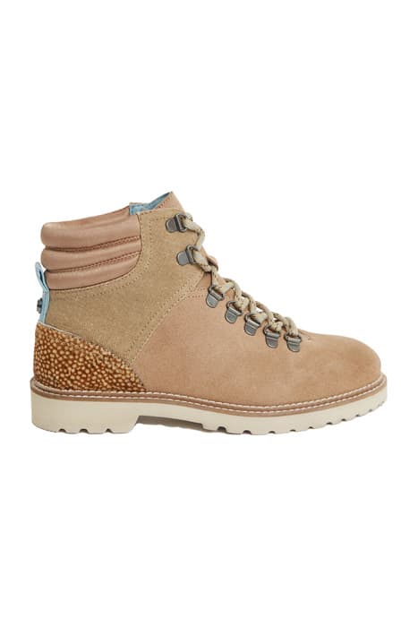 IRIS HIKER BOOT LGT NAT by White Stuff