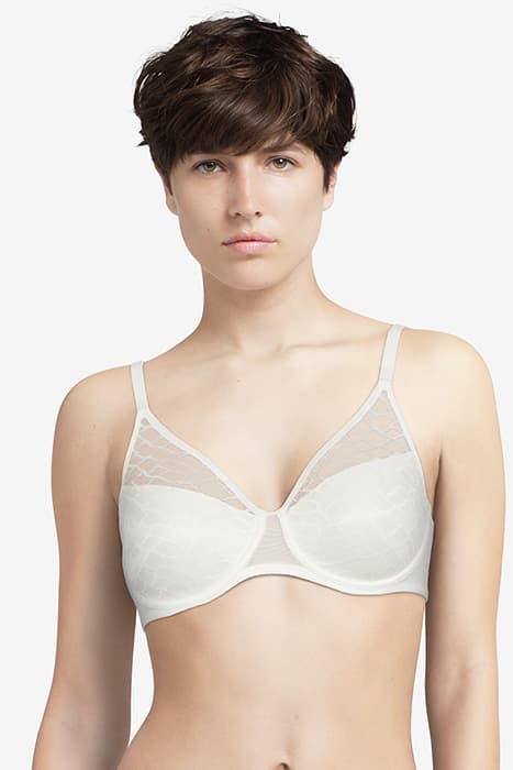 CO BRA TSHIRT COVERING SPACER MILK by Femilet