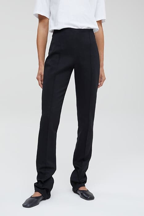 CLOSED WOMEN KYLA PANTS BLACK by Closed