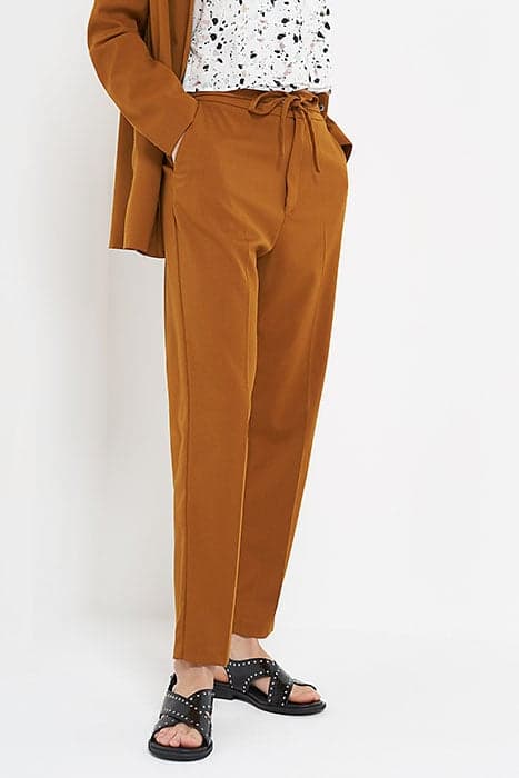 CAMEL SUIT TROUSERS WITH BELT TO TIE by ICODE