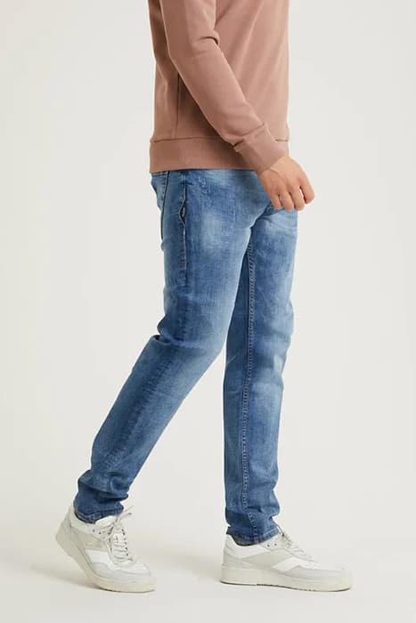 CROWN CLARK LIGHT BLUE DENIM by CHASIN’