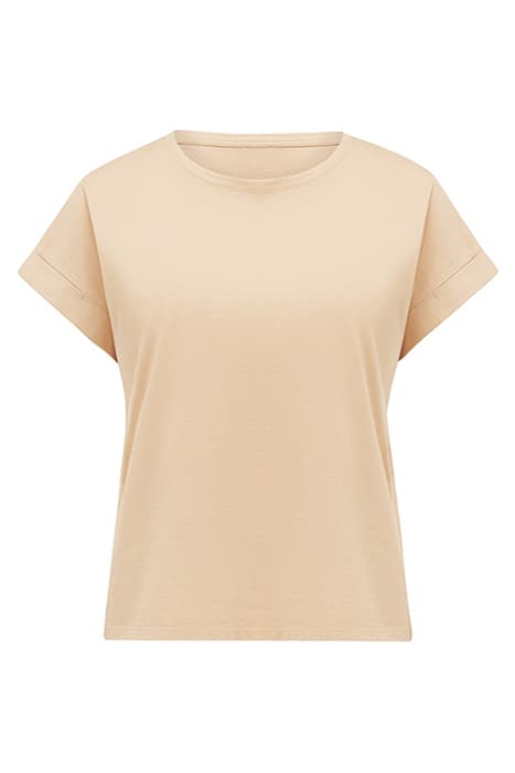 CASSIE BOYFRIEND TEE CAFE AU LAIT by Forever New