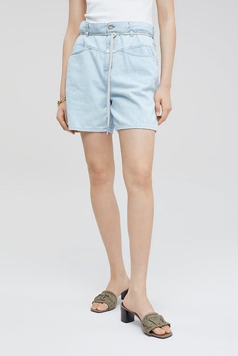 AIRI SHORTS LIGHT BLUE by Closed