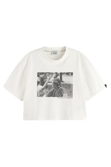 COTTON IN CONVERSION VONDELPARK PHOTO PRINT CROPPED T-SHIRT  by Scotch & Soda