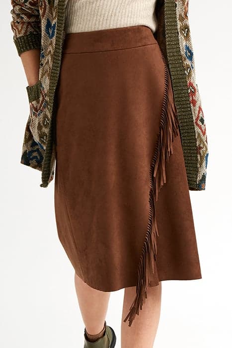 VEGAN SUEDE SKIRT WITH FRINGING CARAMEL CARAMEL by OKY