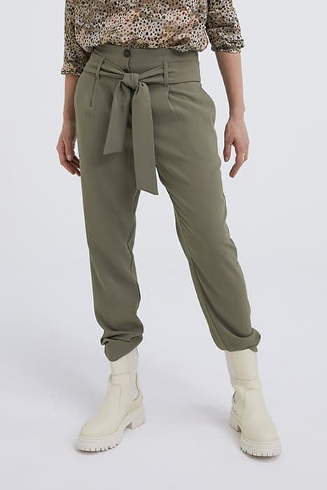 KHAKI BELTED HIGH-WAIST STRAIGHT TROUSERS by IKKS