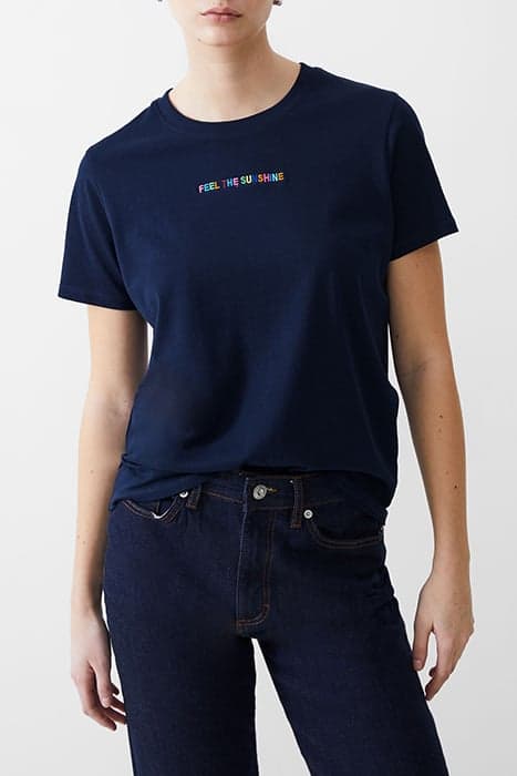 SUNSHINE EMBROIDERED TEE DK NAVY by French Connection