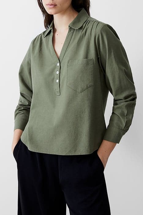 LINEN BLEND VEE PLACKET TOP KHAKI by French Connection