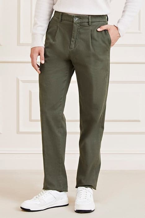 ETHAN ROLL-UP CHINO MOSSY GREEN by Marciano by Guess