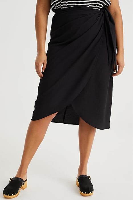 SKIRT MEDIUM LENGTH BLACK by WE Fashion