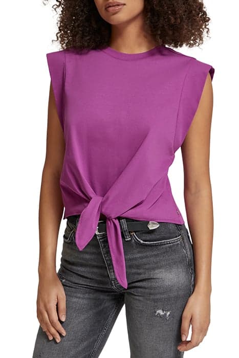 SLEEVELESS KNOTTED T-SHIRT BOYSENBERRY by Scotch & Soda