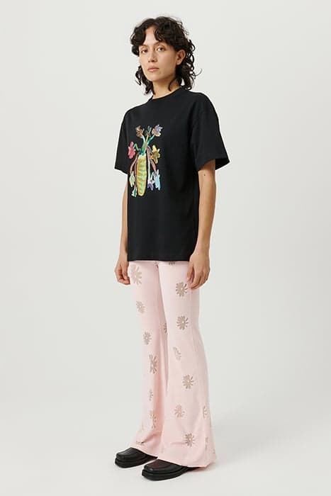 KAI FLOWER T-SHIRT BLACK by Soulland