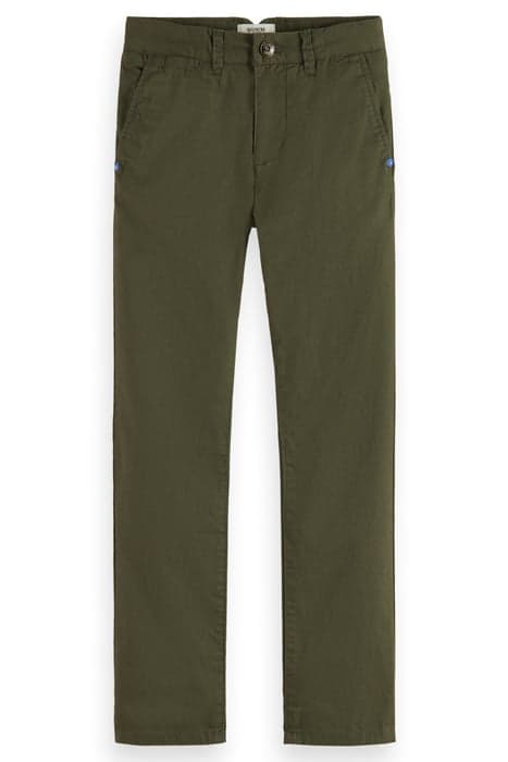 REGULAR SLIM-FIT - PEACHED PIMA COTTON CHINO MILITARY by Scotch & Soda