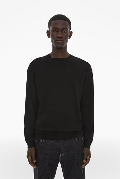 FINE GAUGE CREW VISCOSE, THERMOPLASTIC PO BLACK by Helmut Lang