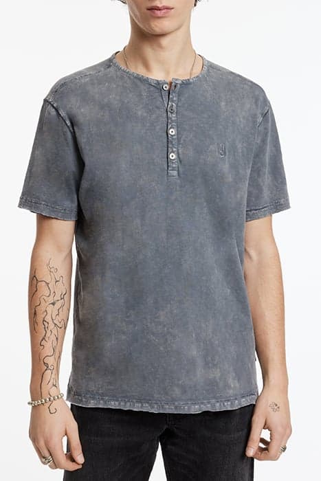 ETHAN SS CTN HENLEY W PSEIN CHROMA WASH SEAL GREY by John Varvatos