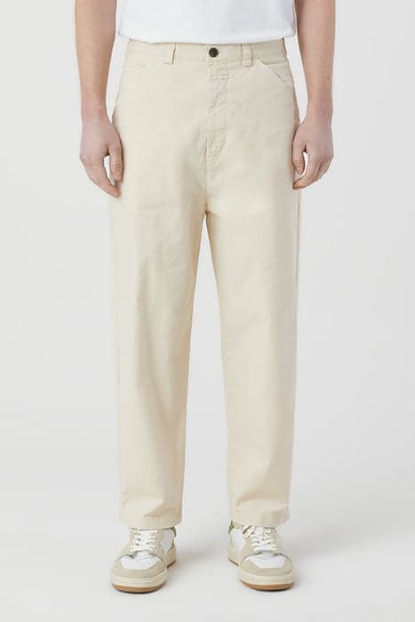 DOVER TAPERED PANTS SAND DUNE by Closed