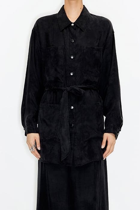 BLACK BELTED SHIRT by Bimba y Lola