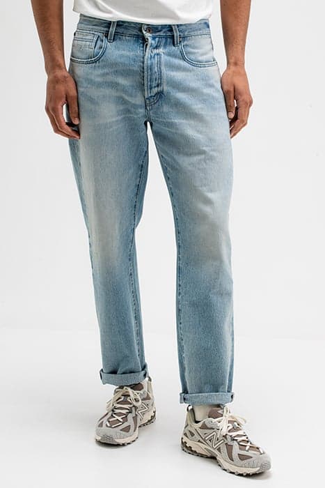 BERKLEY LOOSE QUARTZ DENIM LT AGED by Butcher of Blue