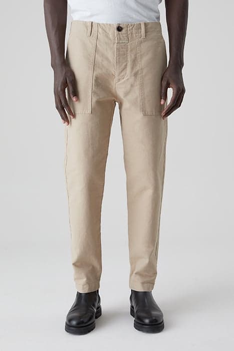 STYLE NAME KOBE TAPERED PANTS DRIED LEAF by Closed