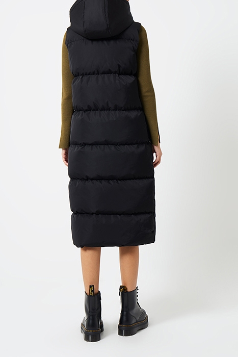 ROW GILLET LL HOOD BLACK 2