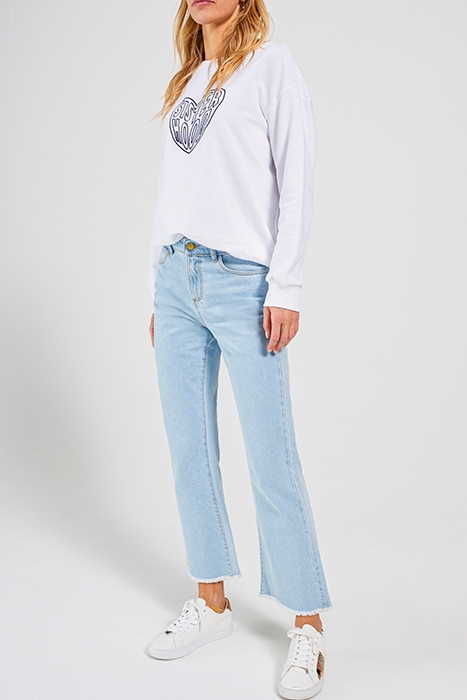 BLUE CROPPED JEANS WITH FRAYED CUFFS 4