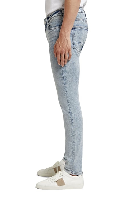 SKIM SKINNY JEANS SEASONAL ESSENTIALS — DAYLIGHT 5