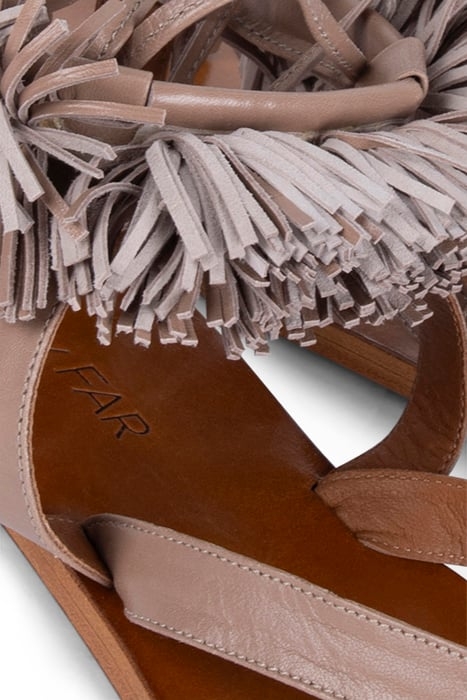 CAN I KEEP THEM? NUDE 4