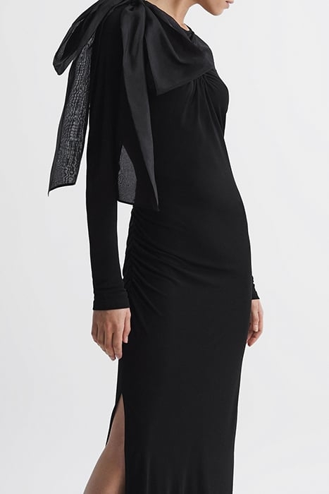 SAVANNAH-EXAGGEATED MAXI DRESS BLACK 4