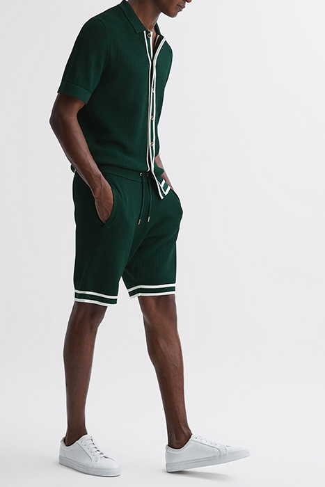 ANDRE-KNIITED SHORTS GREEN 3
