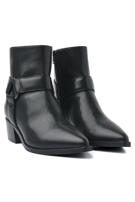 SHELLY CARTER BLACK 4