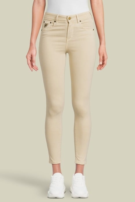 CELIA 6491 MEGALIA SHOT MOJAVE DESERT 1