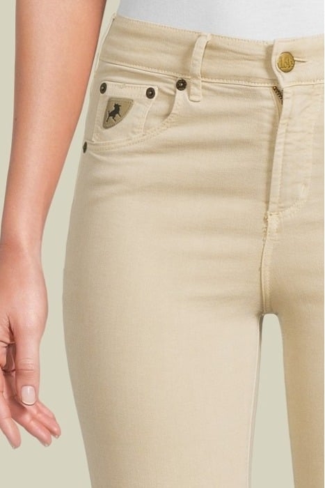 CELIA 6491 MEGALIA SHOT MOJAVE DESERT 4