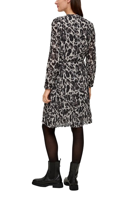 S.OLIVER DRESSES WHITE BLACK ALLOVER PRINT 2