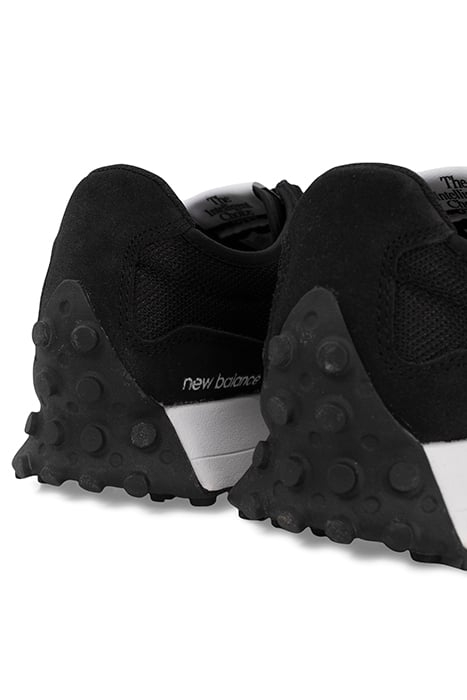 BLACK AND WHITE NEW BALANCE 327 TRAINERS BLACK 7