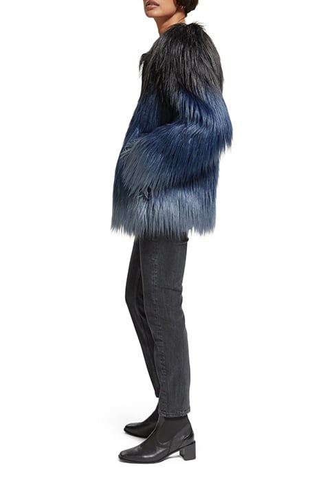 GRADIENT FAUX FUR JACKET DUSTY BLUE 7