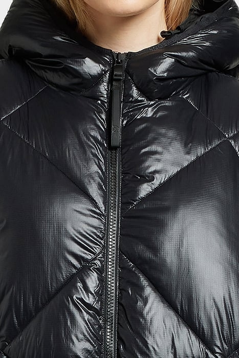 YRIKO WNS PARKA L BLACK 8