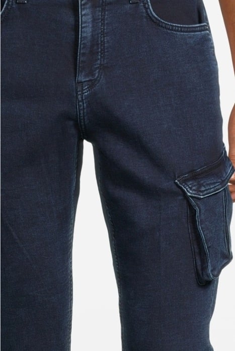 GUESS ECO VIRGIL OSAKA 4