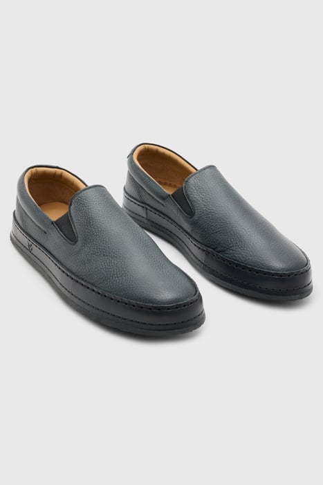 WOOSTER SLIP ON BLACK 1